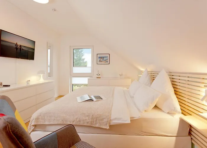 Apartment Ankerplatz 1 Und 2 Usedom Mit Sauna, Kamin Und Garten Krummin